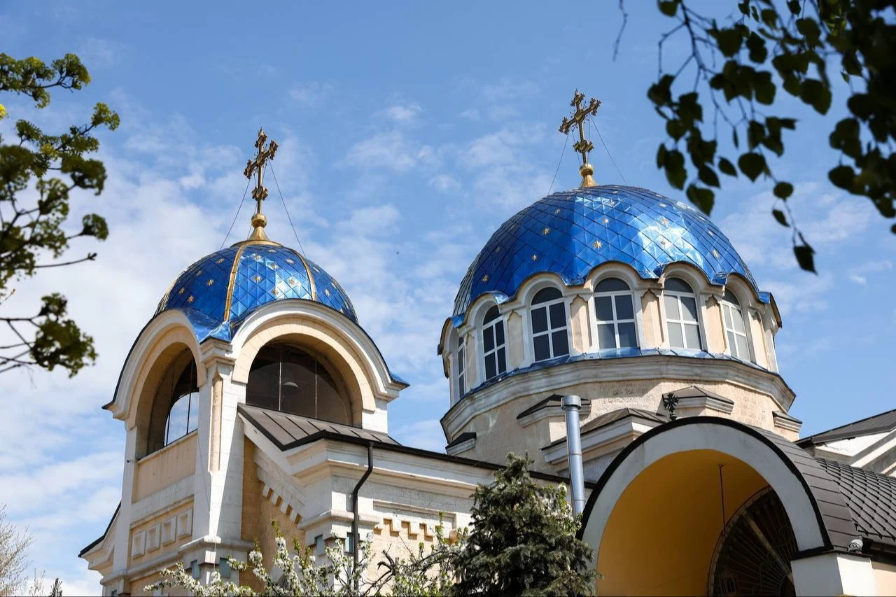 Глава Дагестана Сергей Меликов поздравил православных жителей республики с Пасхой