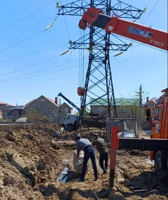 В Махачкале на подстанции «Приморская» ведутся работы по подъему уровня грунта