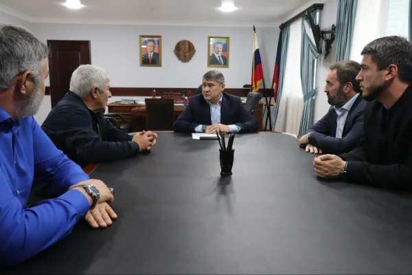 Власти Кизилюртовского района встретились с представителями строительного сообщества