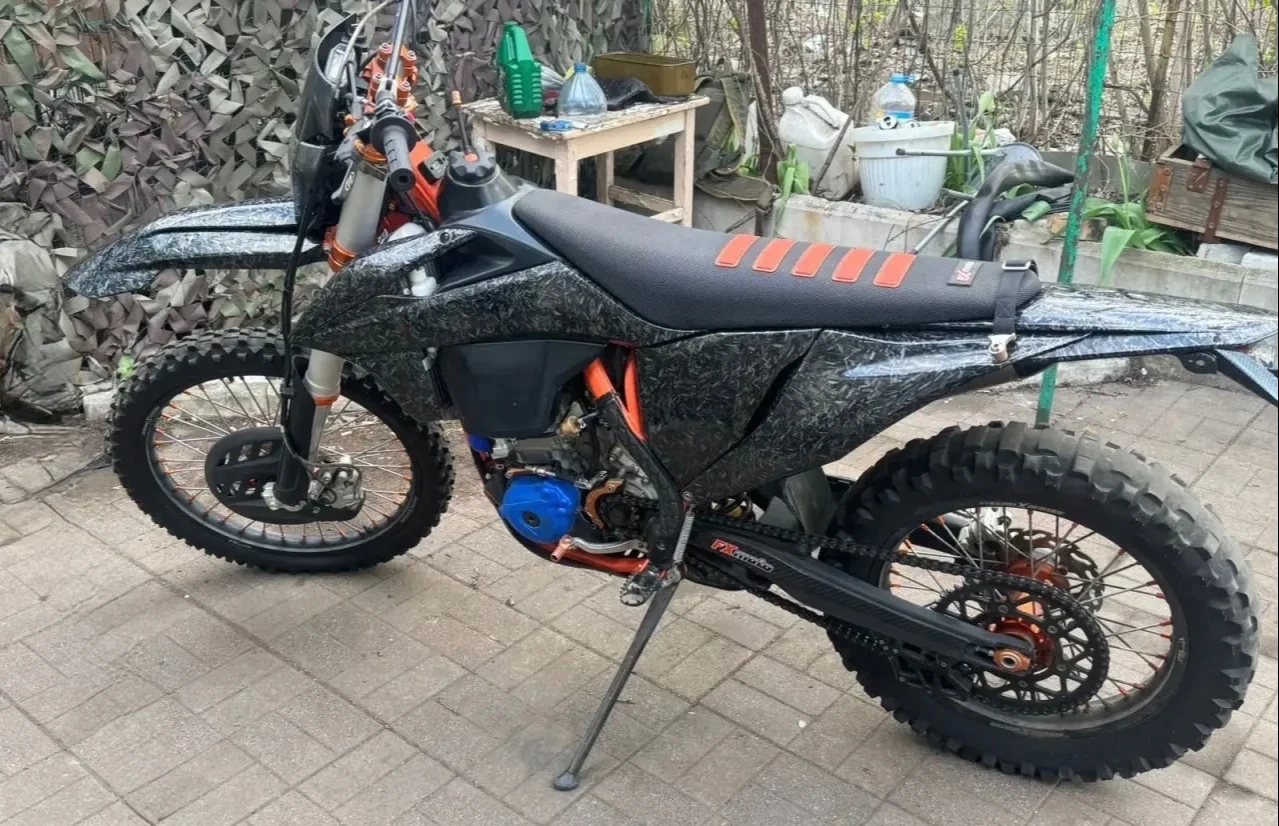 Судприставы Дагестана отправили участникам СВО эндуро-мотоцикл