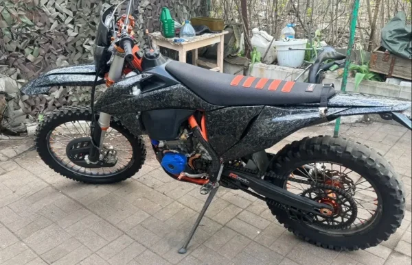 Судприставы Дагестана отправили участникам СВО эндуро-мотоцикл