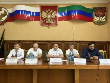 Вопросы обеспечения безопасности деятельности религиозных учреждений обсудили в Каякентском районе