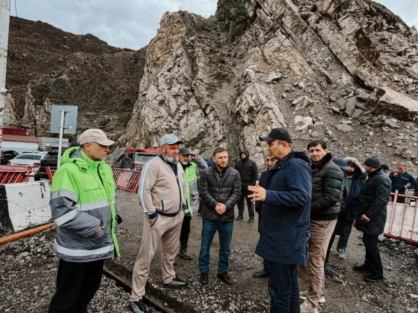 Премьер-министр Дагестана поручил принять меры после повреждения «Красного моста»