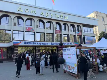 Более 300 человек приняли участие в ярмарке в Махачкале в День защиты детей