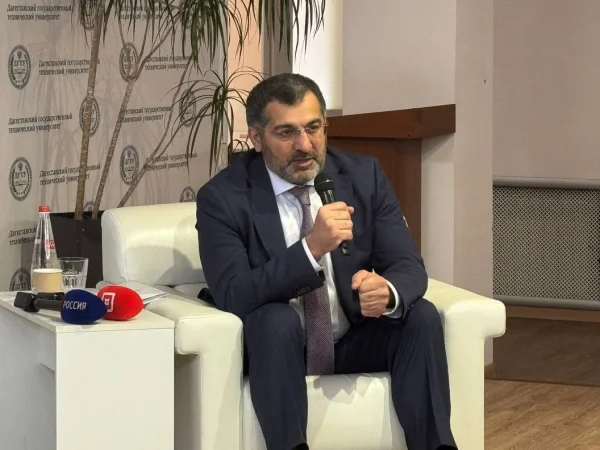 Врио главы Минэкономразвития Дагестана пострадал в ДТП