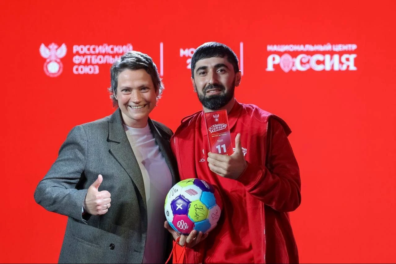 Дагестанский педагог вошел в символическую сборную конкурса РФС «Магнит футбола»