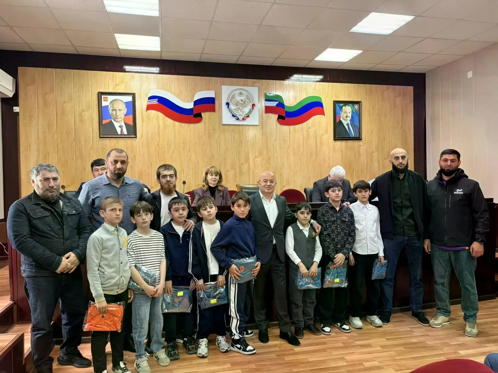 Глава Бабаюртовского района чествовал победителей Любительской футбольной лиги Дагестана