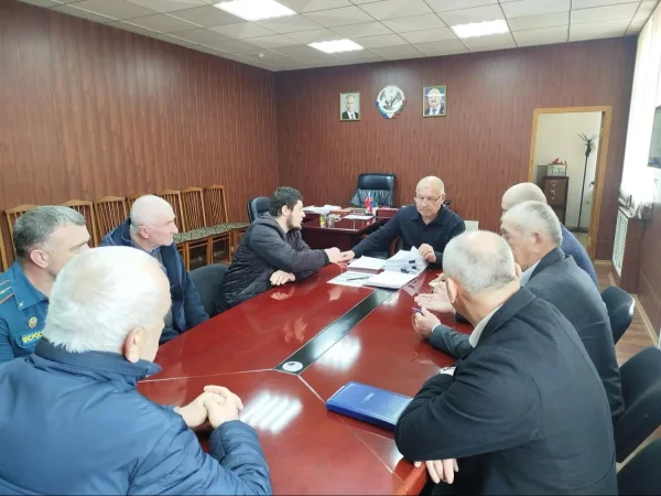 В Курахском районе обсудили ликвидацию последствий ЧС и помощь пострадавшим жителям