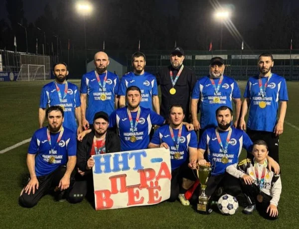 Представители СМИ Дагестана разыграли «Кубок журналистского братства» по мини-футболу