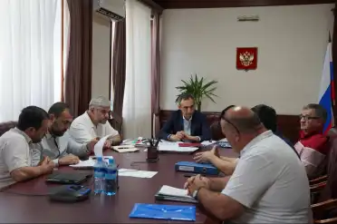 В Дагестане встретились с жителями СНТ из-за возникшего земельного спора