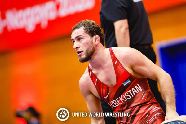 Олимпийский чемпион Разамбек Жамалов пропустит чемпионат мира по борьбе