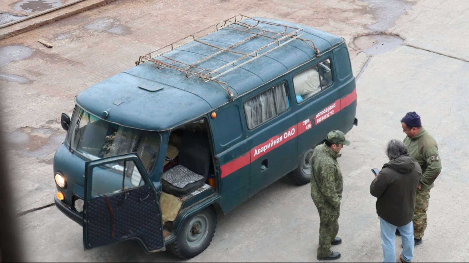 Депутат Гаджи Биярсланов отправил автомашину и гуманитарный груз в зону СВО