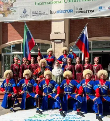 Дагестанский ансамбль «Эхо гор» с успехом выступил на Международном фестивале в Стамбуле