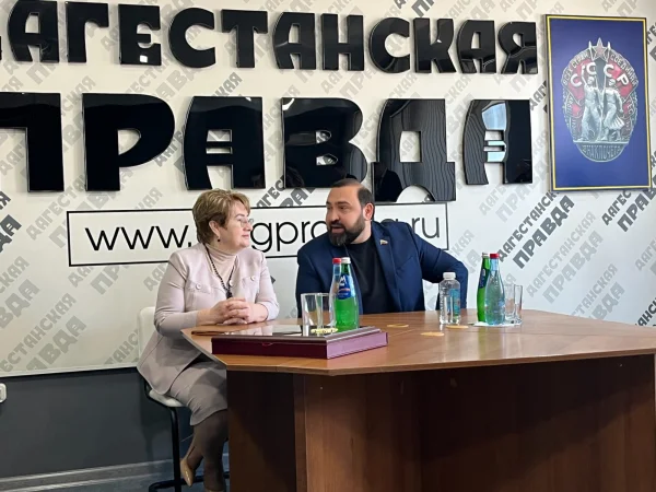 Депутат Госдумы РФ Султан Хамзаев провел встречу с представителями СМИ республики