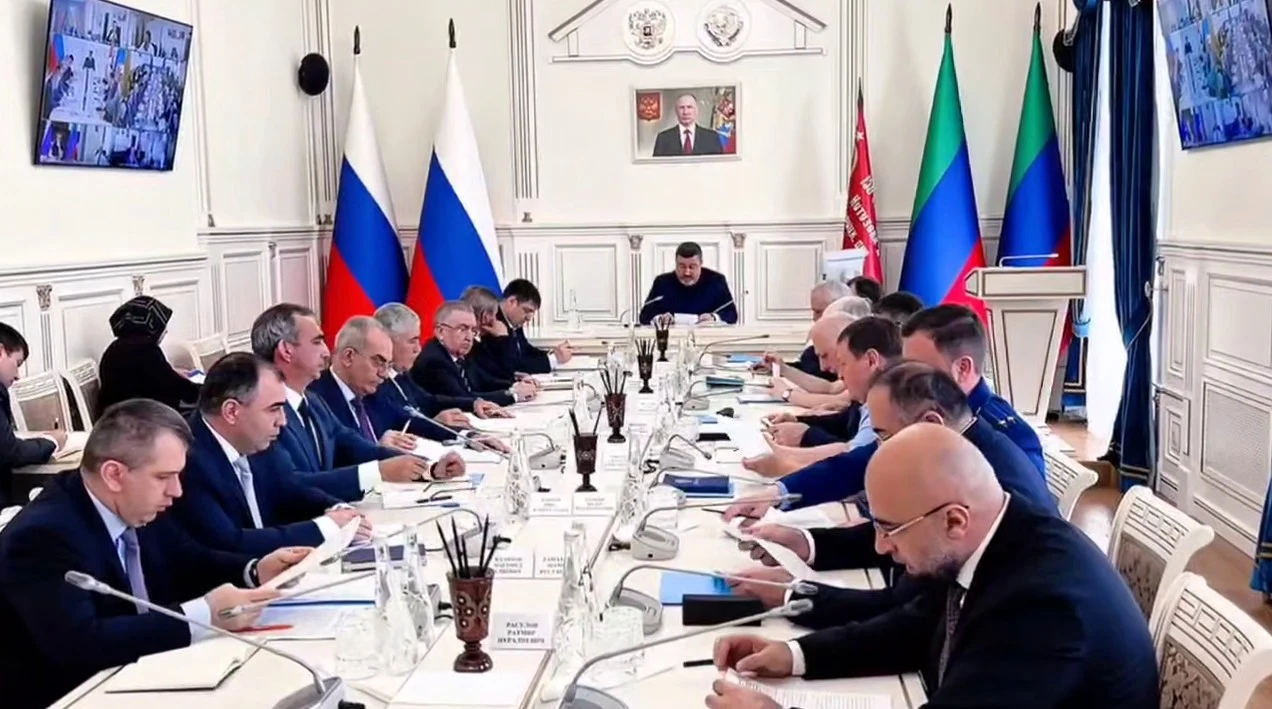 Федор Щукин проводит совещание по вопросам противодействия коррупции
