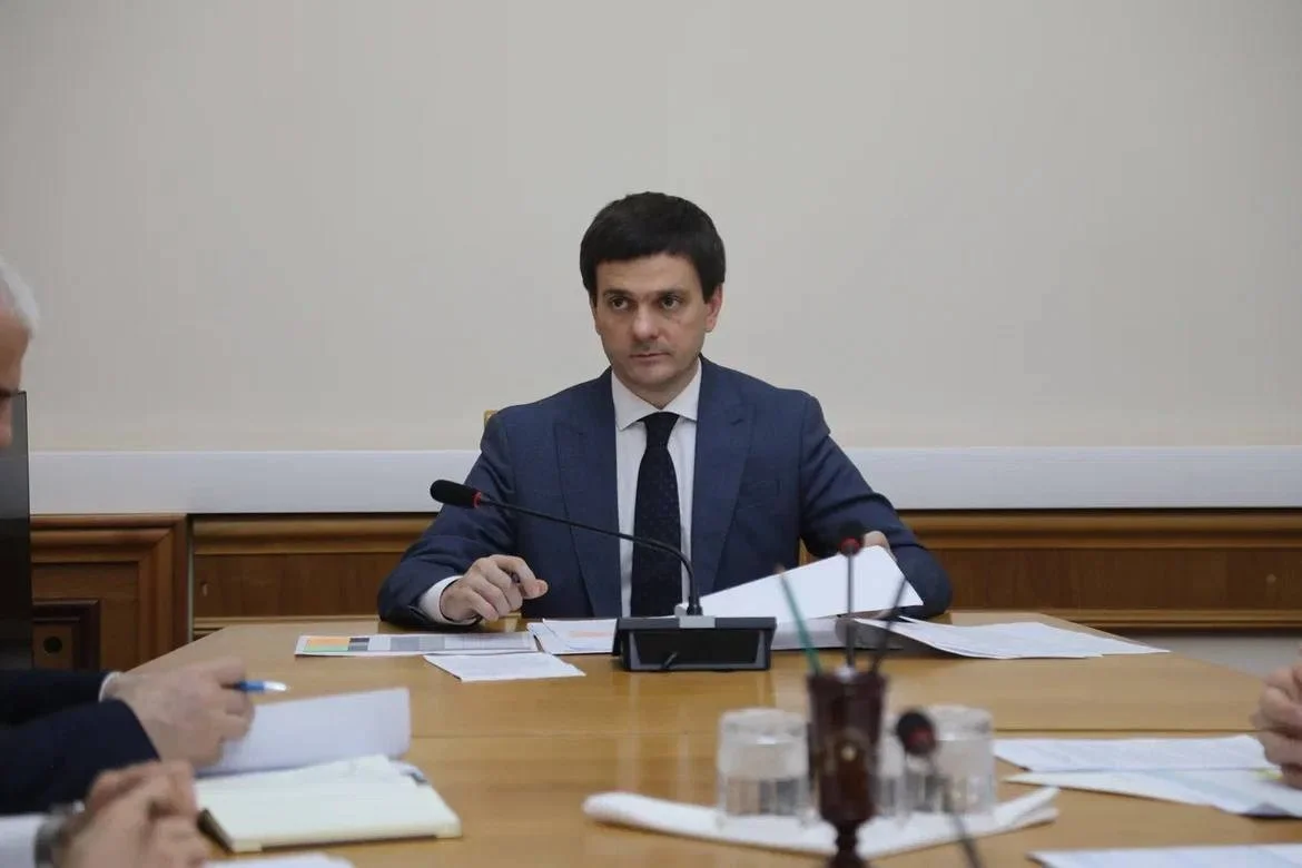 До 1 декабря в Махачкале капитально отремонтируют 8 объектов улично-дорожной сети
