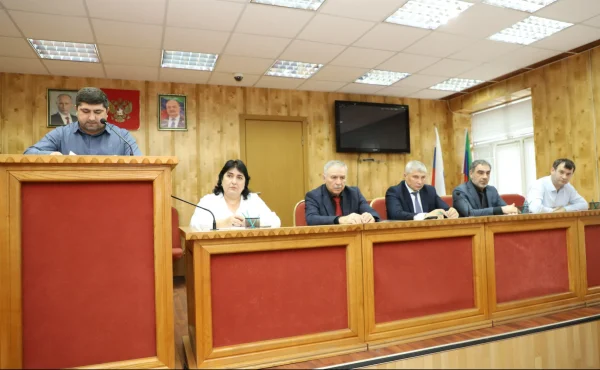 В преддверии майских праздничных мероприятий в Кизлярском районе состоялось заседание АТК