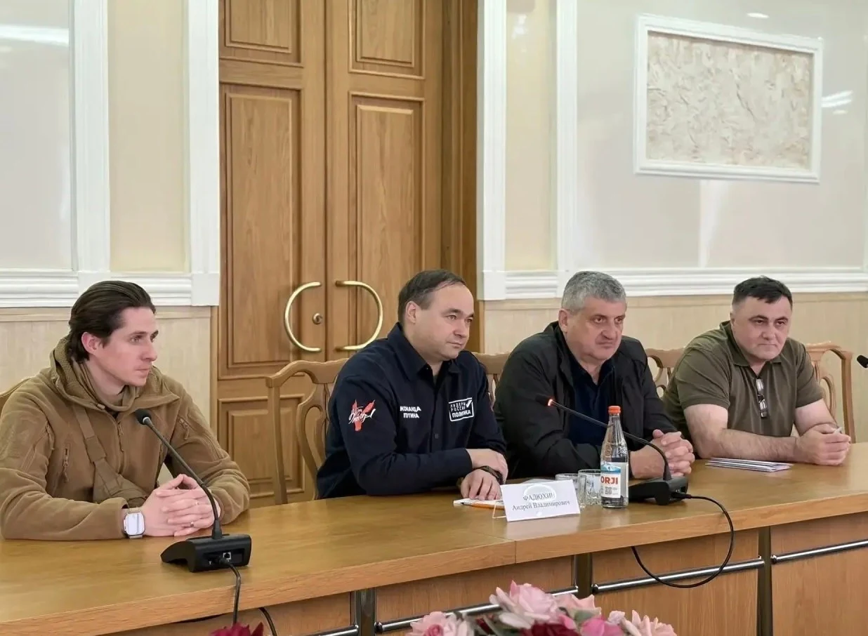 Генерал-майор Андрей Фадюхин помог пострадавшим от паводка преподавателям родного вуза