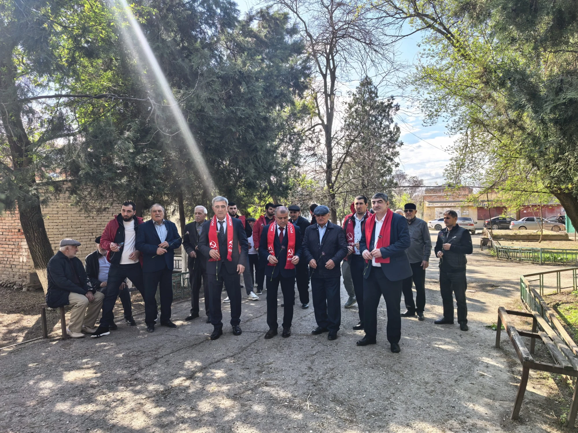 В Хасавюрте отреставрировали памятник Ленину к 156‑летию со дня его рождения