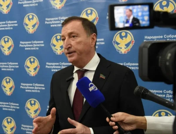 Заур Аскендеров занял 6-е место в рейтинге медиаактивности руководителей законодательных органов России