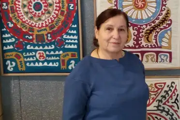 В Дагестане за счет гранта в 15 сельских школах и учреждениях культуры запустят арт-площадки по кайтагской вышивке