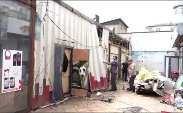 В Махачкале снесли незаконные торговые объекты на центральной улице