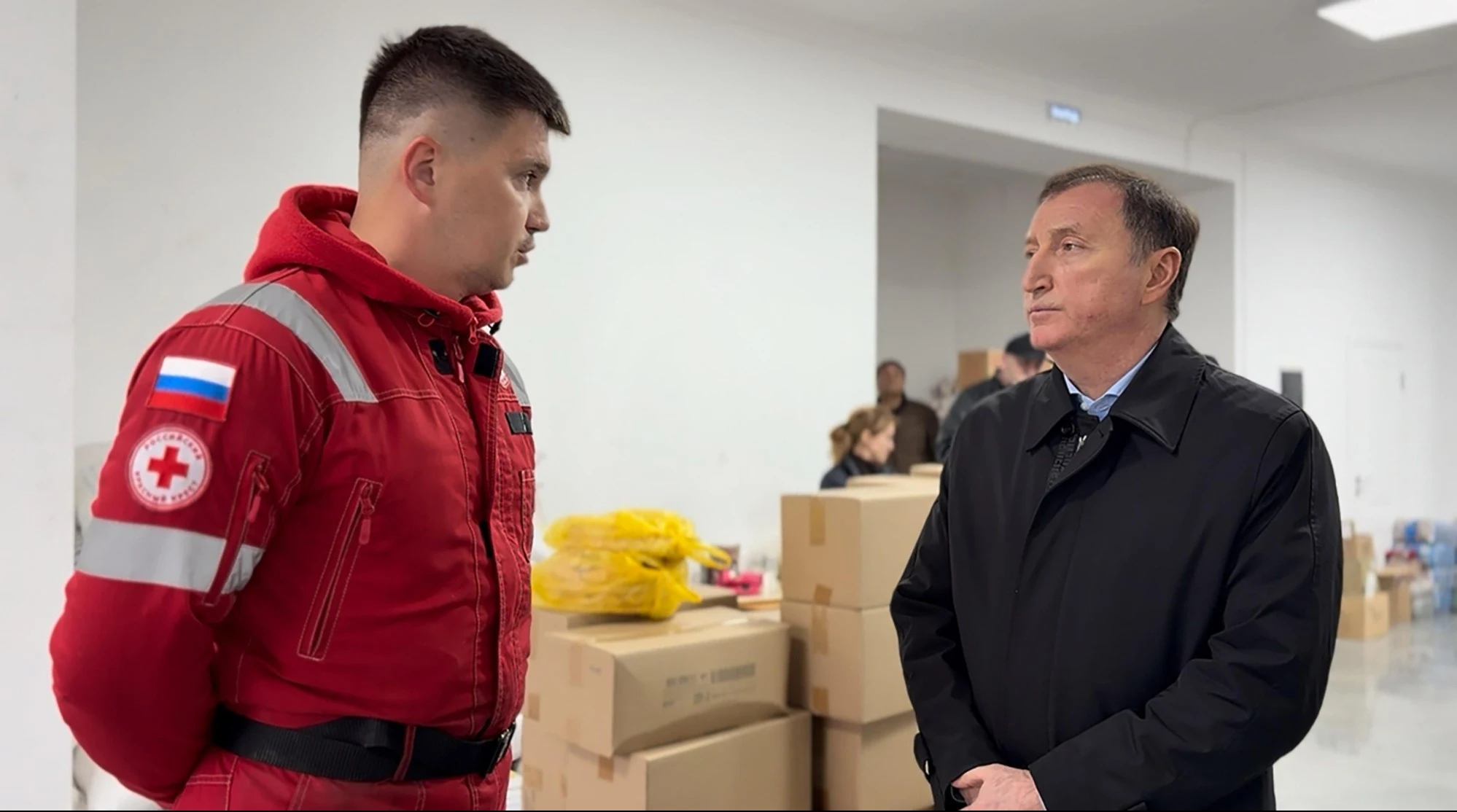 Спикер парламента Дагестана проконтролировал ход гуманитарной помощи в Дербентском районе