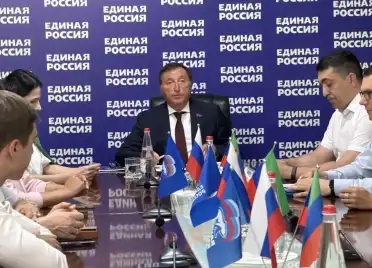 Заур Аскендеров предложил создать региональный блок вопросов для «Диктанта Победы» в Дагестане