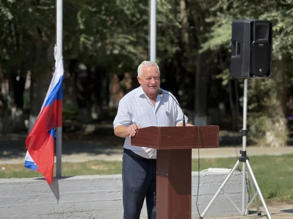 В селе Тарумовка отметили День российского флага
