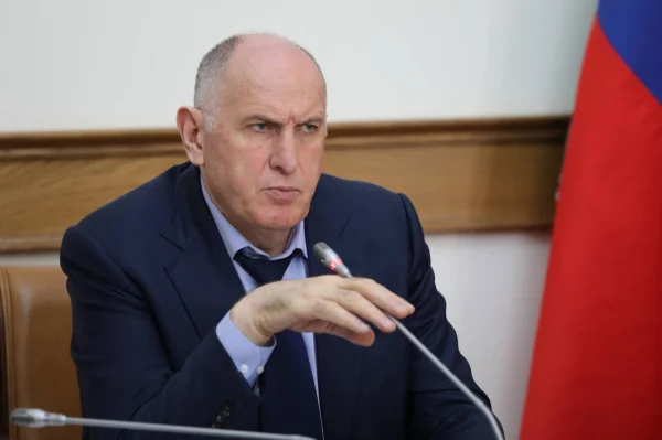 Абдулмуслим Абдулмуслимов поручил вести системный анализ ситуации в экономике