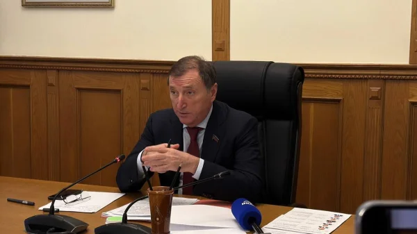 Заур Аскендеров вошел в топ-10 медийных руководителей законодательных органов России