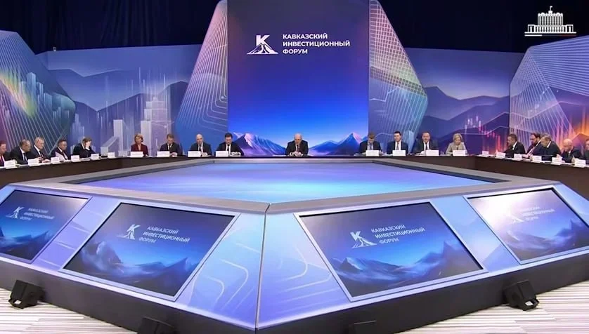 Сергей Меликов обратился к кабмину страны с просьбой о строительстве быстровозводимых школ