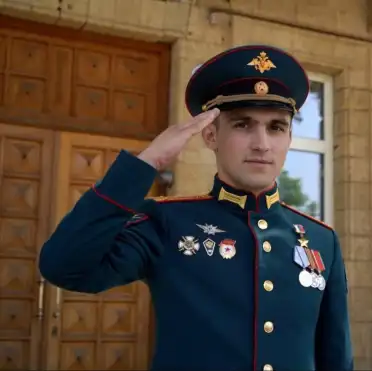 «Он отдавал солдатам последнее» – каким друзья и близкие запомнили Героя России Муслима Муслимова