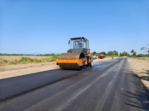 В Дагестане завершается асфальтирование дороги к Самурскому лесу