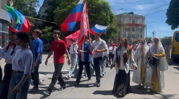 Парад наследников Победы в Махачкале собрал более 2500 участников