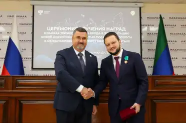 Руководитель Росавиации Дмитрий Ядров отмечен орденом Почета Республики Дагестан III степени