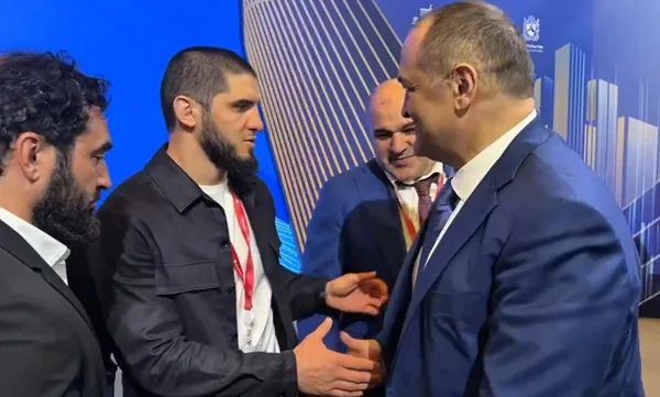 Ислам Махачев предложил создать спортивную базу в Дагестане для подготовки спортсменов