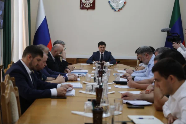 Валентин Клок потребовал проанализировать системные ошибки прошлых лет при подготовке к отопительному сезону