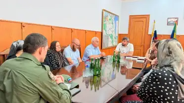 Глава Карабудахкентского района встретился с семьями участников СВО