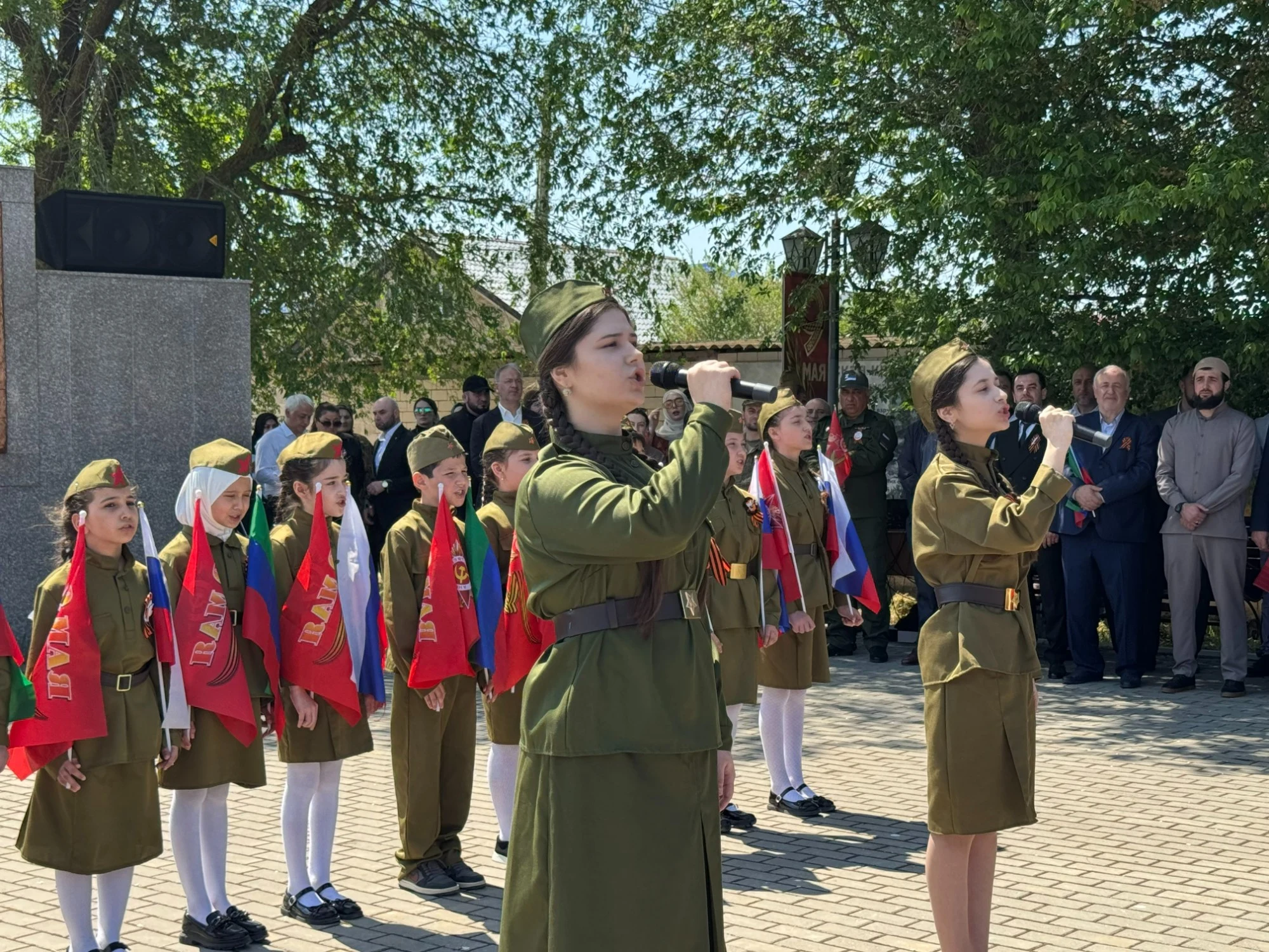 В Южно-Сухокумске Дню Победы посвятили праздничный митинг