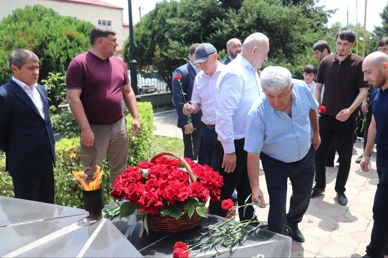 В Кизилюртовском районе почтили память погибших в годы Великой Отечественной войны