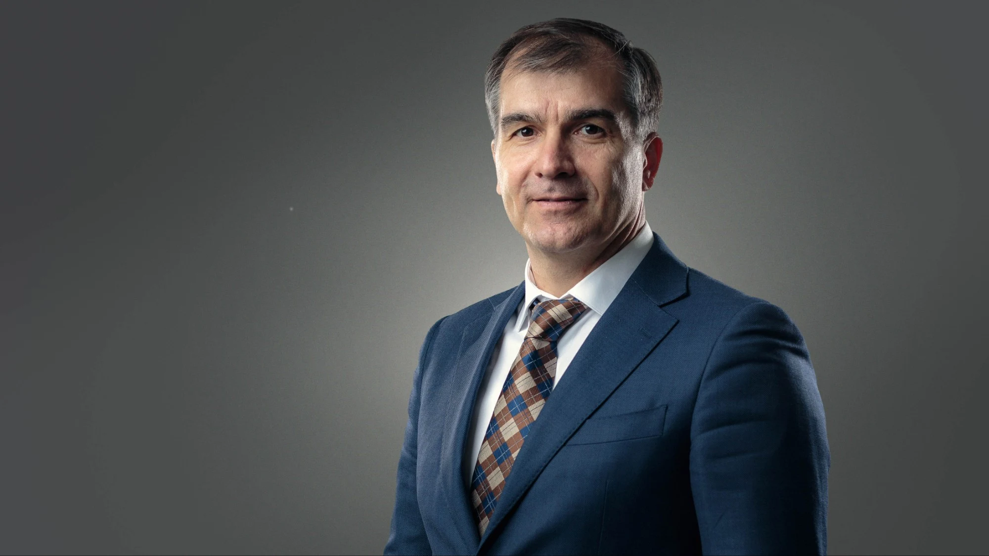 От тряпичных банкнот до хлопкового пуха: интервью управляющего Отделением Нацбанка по РД ко Дню денег