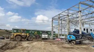 В Хасавюртовском районе Дагестана начался монтаж оборудования на новом мусоросортировочном комплексе