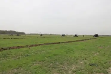 Администрация Дербентского района передала в собственность 9 тыс. кв. метров земли без проведения торгов