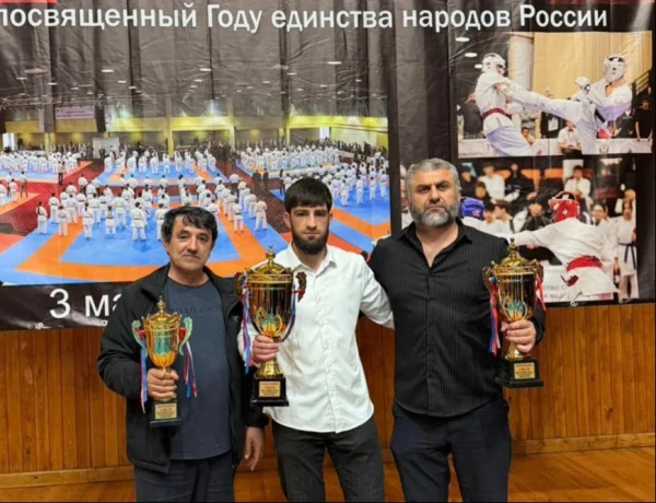 Кубок Дагестана по всестилевому карате достался команде Махачкалы