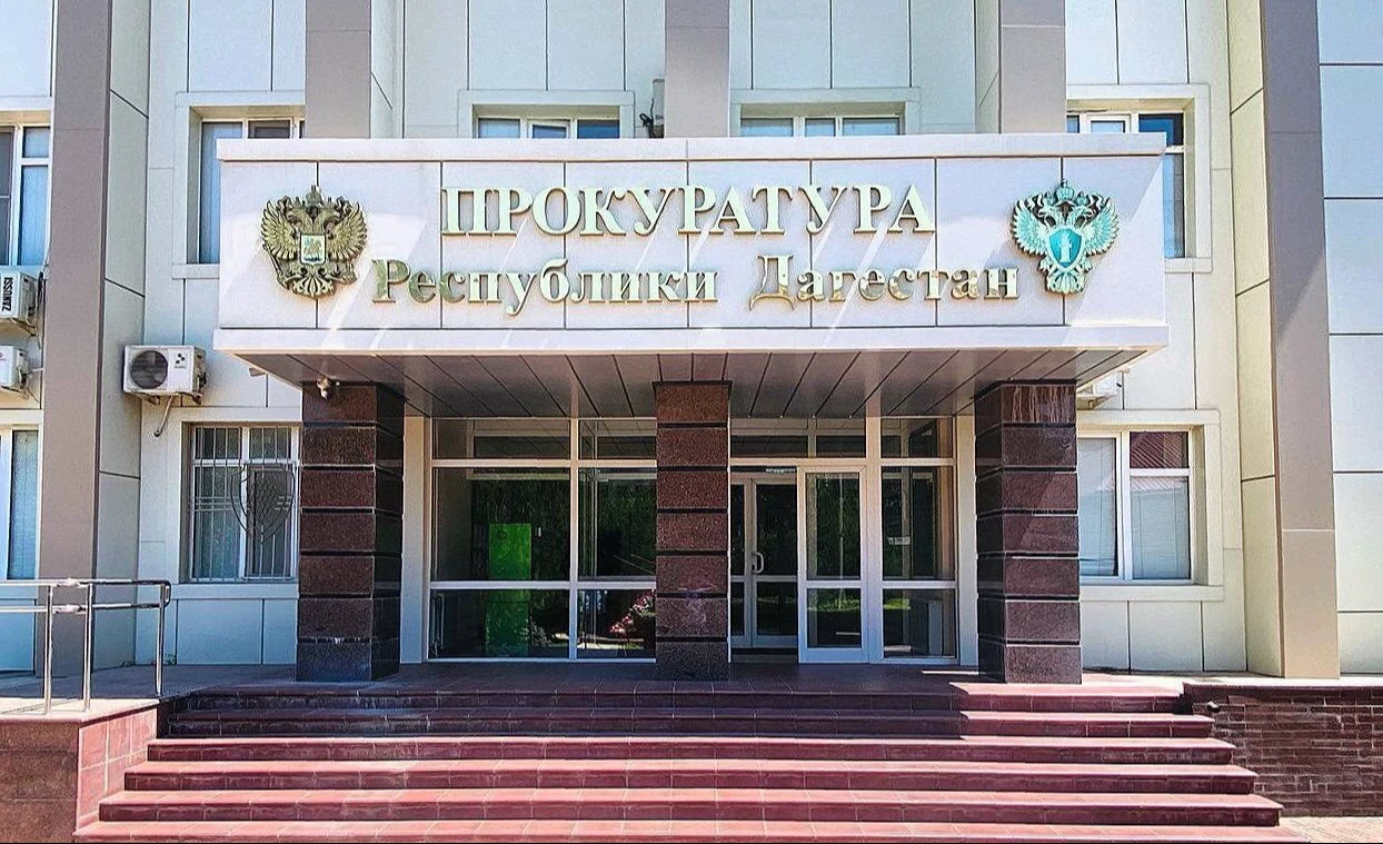 Прокуратура взяла на контроль расследование покушения на убийство двух врачей в Махачкале
