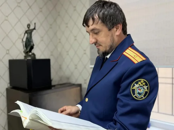 В Избербаше подросток предстанет перед судом по обвинению в краже средств с банковского счета знакомой
