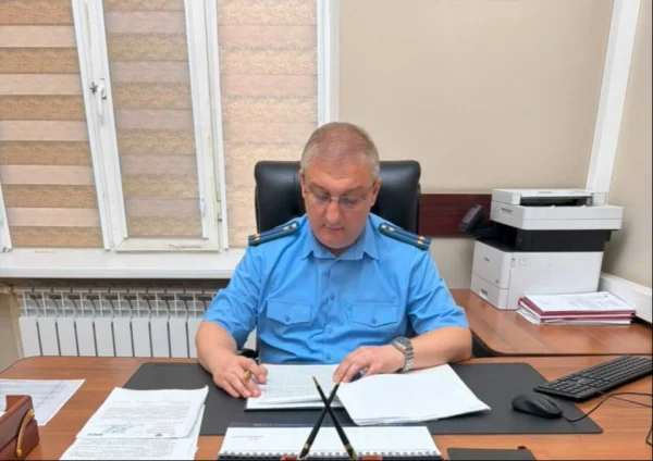 Прокуратура Махачкалы встала на защиту 12 детей, лишенных жизненно важных лекарств