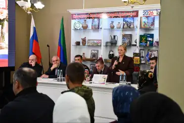 Власти Каспийска встретились с участниками СВО и их семьями