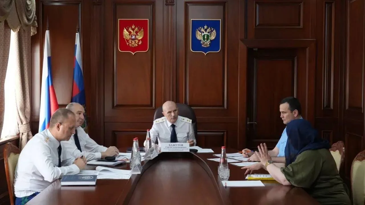 Прокуратура поможет пострадавшим от ЧС в Дагестане получить компенсации за утраченное жилье